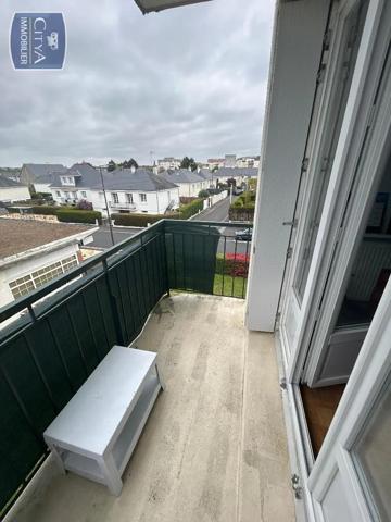Appartement à louer 2 pièces 48.04m² Tours (37100)