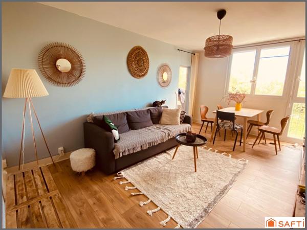 SECTEUR SUD / COUP DE COEUR / T3 LUMINEUX ET TRAVERSANT, 63M2 ENTIEREMENT RENOVE AVEC GOUT / CAVE !! PAS DE TRAVAUX A PREVOIR !