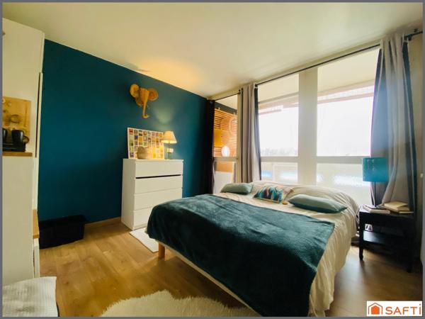 SECTEUR SUD / COUP DE COEUR / T3 LUMINEUX ET TRAVERSANT, 63M2 ENTIEREMENT RENOVE AVEC GOUT / CAVE !! PAS DE TRAVAUX A PREVOIR !