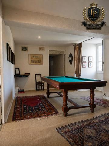Bien de caractère chargé d'histoire à vendre LA MOTHE SAINT HERAY (79)