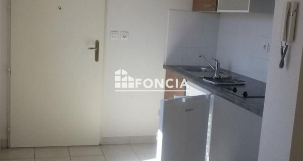 Location Studio 26.35 m² - Carpentras 84200