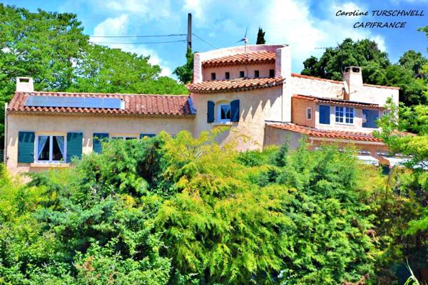 MARSEILLE 12EME - LES TROIS LUCS - PROPRIETE EXCEPTIONNELLE AVEC PISCINE - MAISON PRINICPALE ET APPARTEMENT 3 PIECES