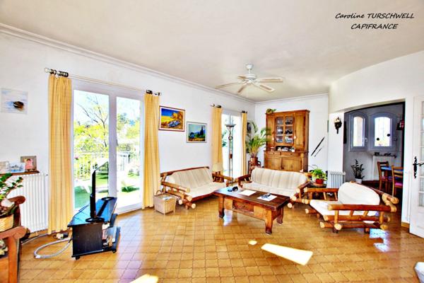 MARSEILLE 12EME - LES TROIS LUCS - PROPRIETE EXCEPTIONNELLE AVEC PISCINE - MAISON PRINICPALE ET APPARTEMENT 3 PIECES