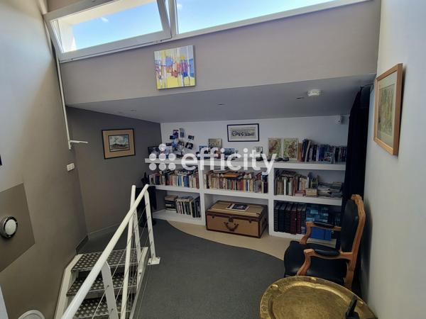 Maison 5 pièces - 210 m²