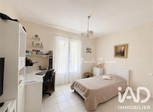 Maison à vendre 5 pièces 142 m² Collobrières
