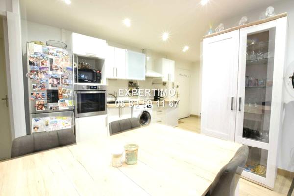 Rives (38140) APPARTEMENT T3 RENOVE-DERNIER ETAGE AVEC GRANDE TERRASSE ET BALCON