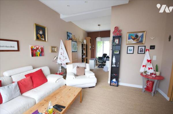 Maison individuelle + 4 logements loués