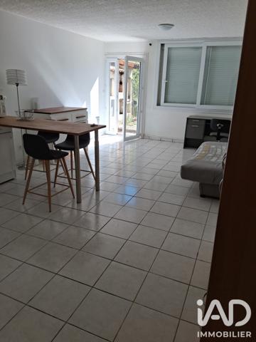 Location studio 34 m² Saint-Sernin-sur-Rance