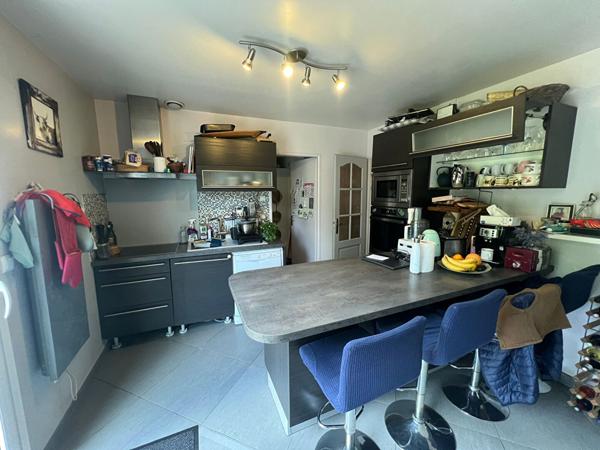 Maison Proche centre et école Lamorlaye