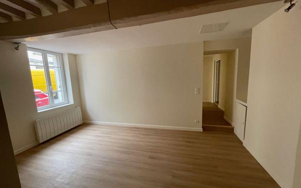 Appartement à louer    2 pièces • 40,72 m2 Compiègne