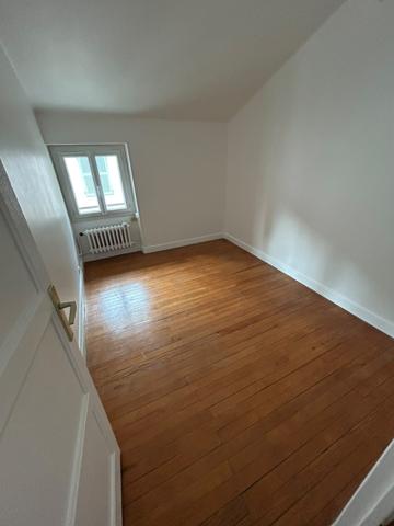 CENTRE VILLE APPARTEMENT T3 Bis AVEC BALCON 750 € Réf. : LA2039