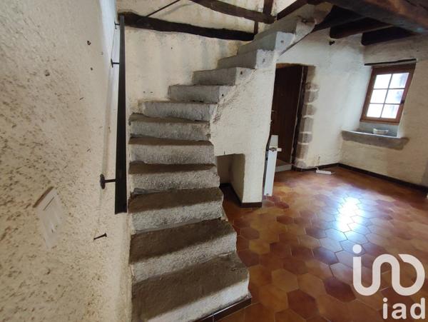 Maison à vendre 5 pièces 122 m² Saint-Haon-le-Châtel