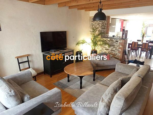 Vente Maison100 m² - 5 Pièces - LE MAY SUR EVRE (49122)