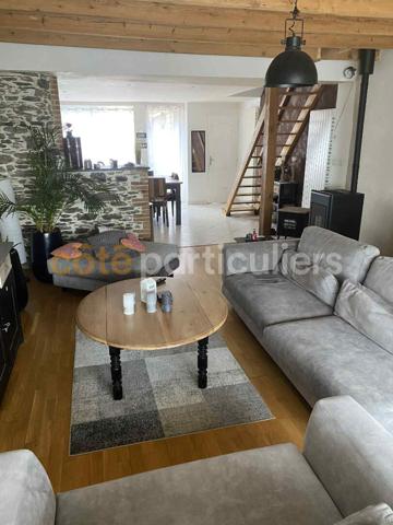 Vente Maison100 m² - 5 Pièces - LE MAY SUR EVRE (49122)