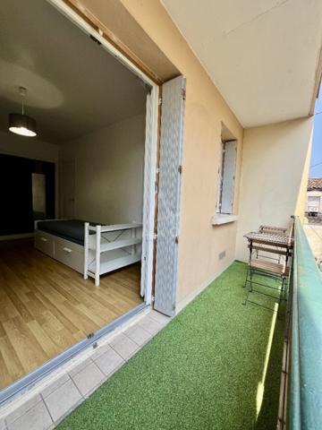 Bordeaux Saint Augustin – Studio meublé avec balcon et parking