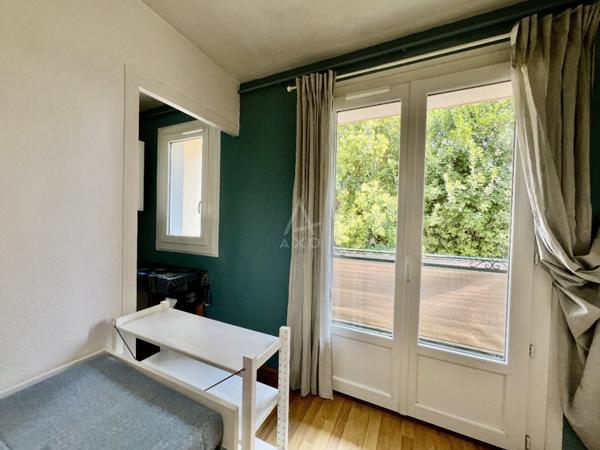 Bordeaux Saint Augustin – Studio meublé avec balcon et parking