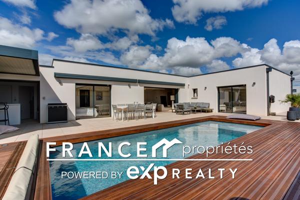 Villa contemporaine 2022 avec piscine et prestations haut de gamme