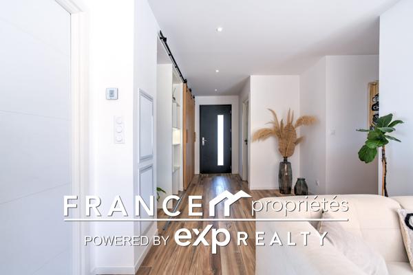Villa contemporaine 2022 avec piscine et prestations haut de gamme