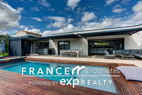Villa contemporaine 2022 avec piscine et prestations haut de gamme