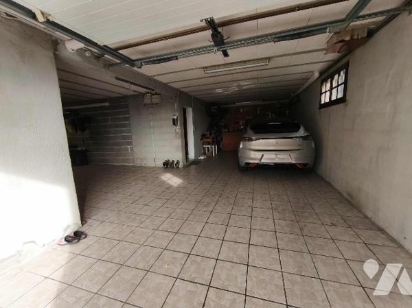 Jolie maison avec vue et terrain