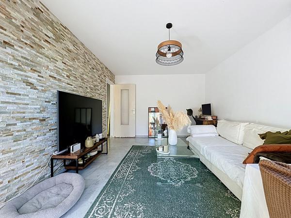 Appartement Marseille 3 pièce(s) 71 m2, cave