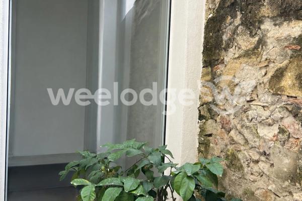Maison à vendre 4 pièces de 92,27 m² à Roquemaure