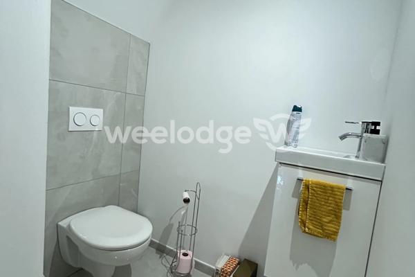 Maison à vendre 4 pièces de 92,27 m² à Roquemaure