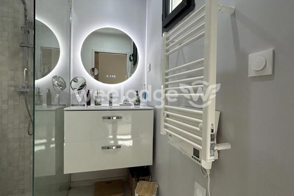 Maison à vendre 4 pièces de 92,27 m² à Roquemaure