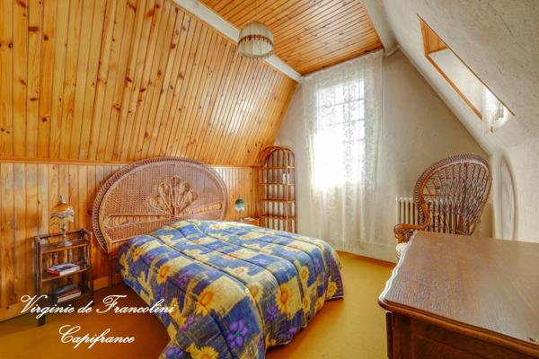 A vendre-Propriété avec Vue sur la Marne–Parc Arboré, Pavillon Indépendant & Berge Privative-Parcelle de 1890m2-304 m2