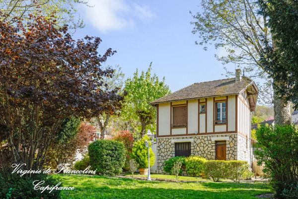 A vendre-Propriété avec Vue sur la Marne–Parc Arboré, Pavillon Indépendant & Berge Privative-Parcelle de 1890m2-304 m2