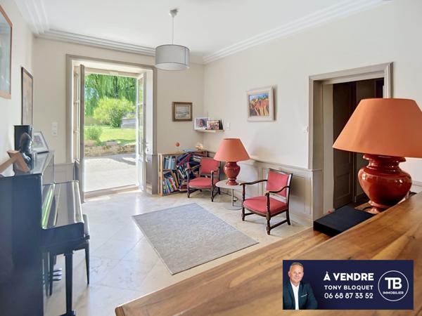 Bourgoin-Jallieu (38300) ST ALBAN DE ROCHE - CENTRE VILLAGE - PROPRIETE A VENDRE