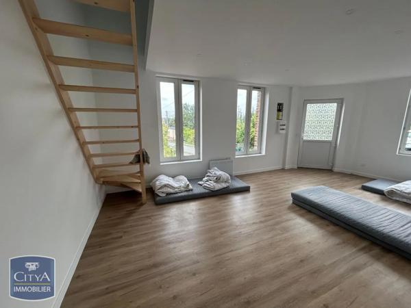 Maison à louer 2 pièces 57.22m²