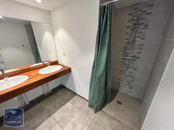 Maison à louer 4 pièces 87.15m² Perpignan (66000)