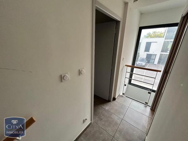 Maison à louer 4 pièces 87.15m² Perpignan (66000)