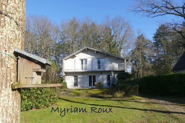 Orléans, CHU à 5 min, à vendre maison de 143 m2, 5 chambres, terrain de 1000 m2.