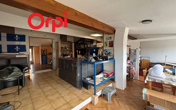 Maison à vendre    6 pièces •  Port-des-Barques