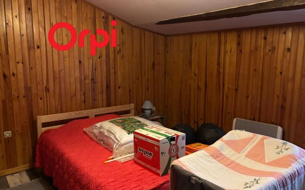 Maison à vendre    6 pièces •  Port-des-Barques