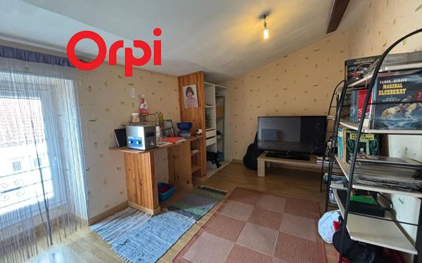 Maison à vendre    6 pièces •  Port-des-Barques