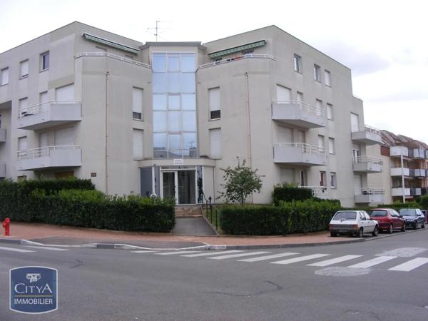 Appartement à louer 3 pièces 71.6m² Dijon (21000)