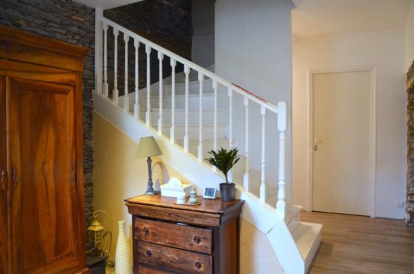 Maison 9 pièces et studio – Candé (49)