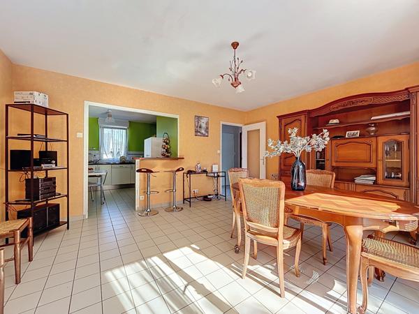 Maison plain pied  au centre ville de Plélan-le-Grand et en  impasse d’un petit lotissement.