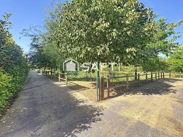 T2 avec 2 loggias, piscine et parking – Une résidence de standing à Mauguio, à quelques minutes des plages !