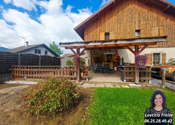 Appartement
         4 pièces
        - 114 m² 325 000 € *