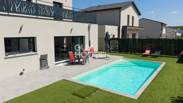 AUBIERE - Villa moderne de 185 m² avec piscine