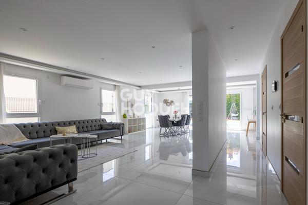 AUBIERE - Villa moderne de 185 m² avec piscine