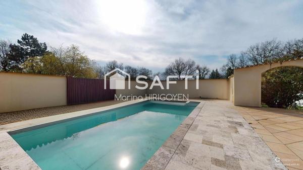 Plain pied 140M2, 4 chambres, Piscine, Garage.