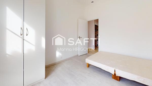 Plain pied 140M2, 4 chambres, Piscine, Garage.