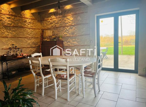 Maison en pierre de 172 m2 à vendre à Brax