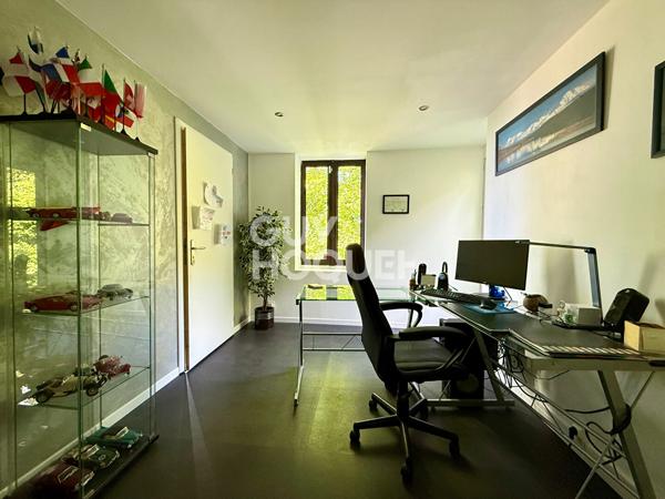 Maison familiale 4 chambres 280 m² habitables