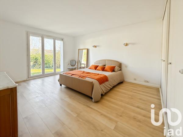Maison à vendre 6 pièces 142 m² Santeny